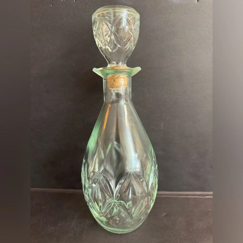 Vintage green cut glass decanter with diamond pattern.No chips or cracks.